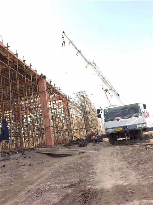 五寨县25 吨、50 吨吊车怎么选？多大重量 / 半径适合对应车型？