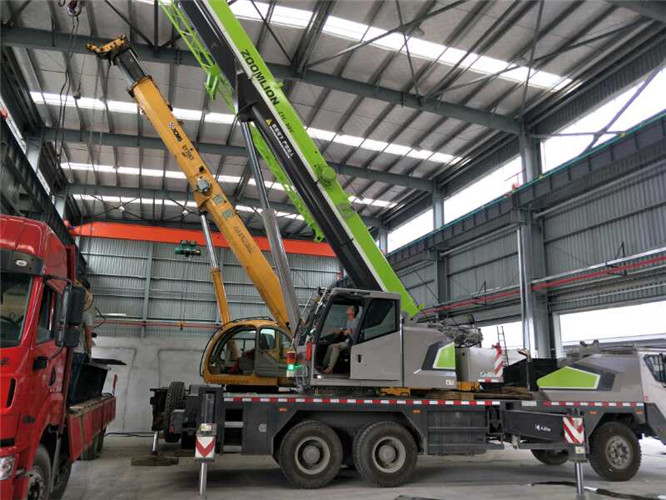 五寨县高空车出租需要注意哪些安全事项？