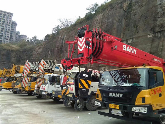 五寨县吊车出租按什么计费？台班费、单次费、里程费怎么算？